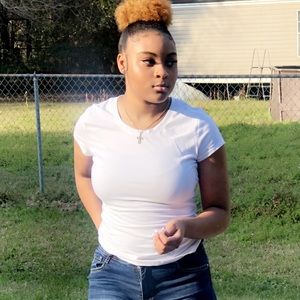 Meet your Posher, Meria